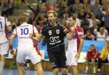 Velux Champions League. Deplasare la lider