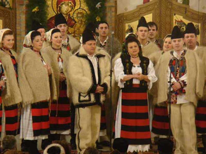 Concert_Craciun_ansamblu