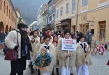 Copii din Fărcaşa, la festivalul naţional „Leru-i ler…”