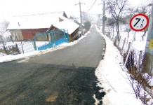 La Şişeşti drum de 2,7 kilometri, asfaltat în 10 ani!