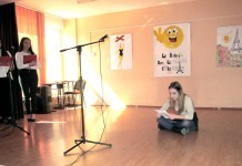 Le bonheur dans le theatre et dans la poesie