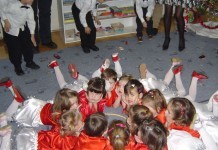 Copiii aşteaptă vacanţa