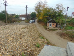 Drumul de acces până la pod, ce trebuie asfaltat