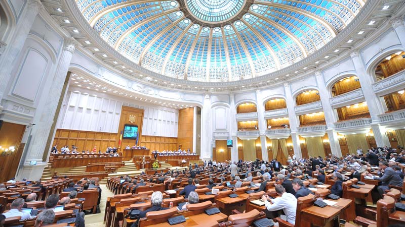 plenul-parlamentului-2