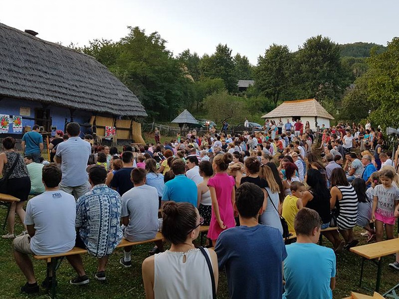 Seri de teatru muzeu