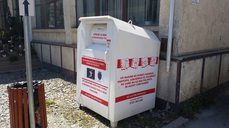 container-colectare-haine