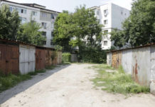 O mie de garaje construite ilegal!