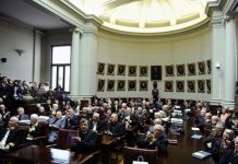 Academia, Apelul şi Preşedintele