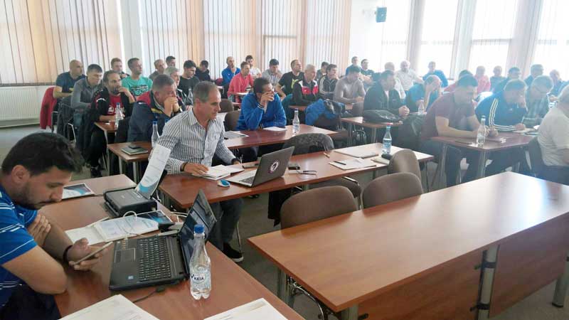 curs-antrenori