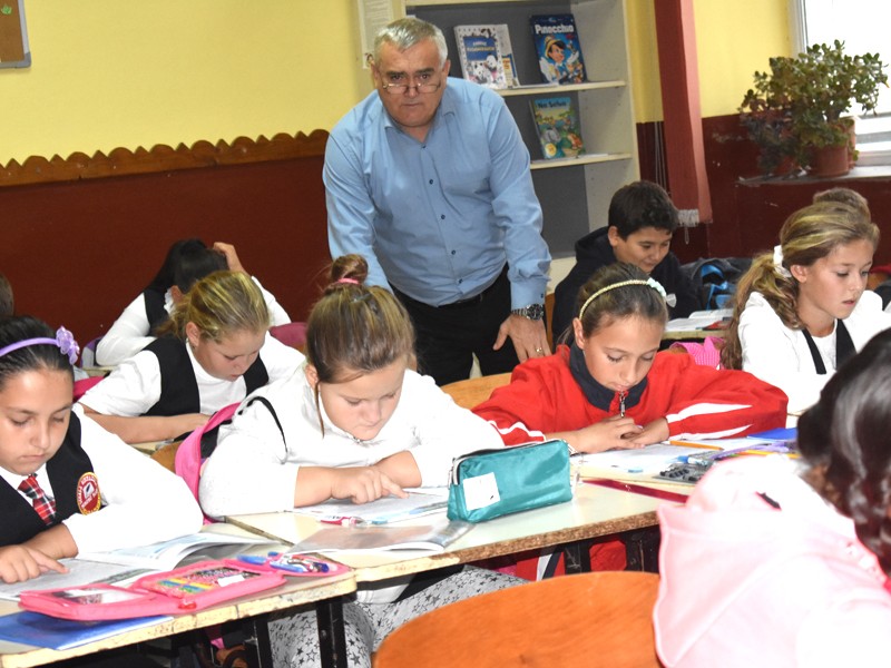 dragos gelu