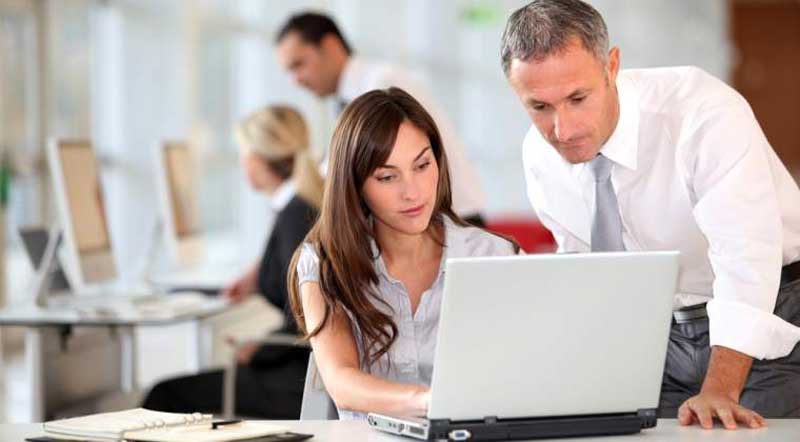 Asistent-manager