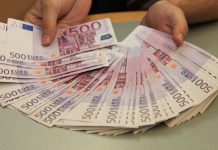 Un poliţist de frontieră a refuzat o mită de 80.000 euro