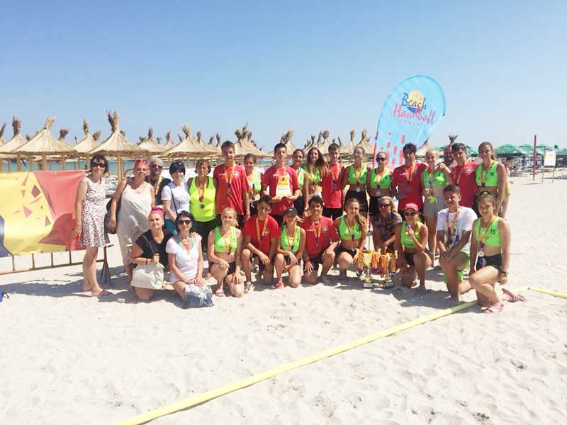 Campionatul-naţional-de-handbal-pe-plajă-