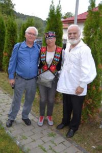 Părintele Isidor Berbecar cu invitaţii din Israel