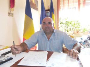 Nicolaie Burzo, primarul comunei Groșii Ţibleșului