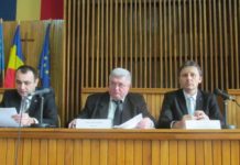 Prefectul Sebastian Moldovan, subprefectul Alexandru Cosma, comisar şef adjunct la CJPC Maramureş - Dacian Manoliu