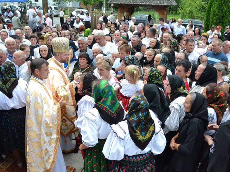 hram dragomiresti_1