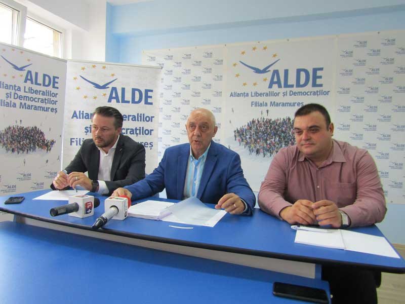Ciprian Rogojan, Cristian Anghel şi Răzvan Birişan Ciprian Rogojan, Cristian Anghel şi Răzvan Birişan