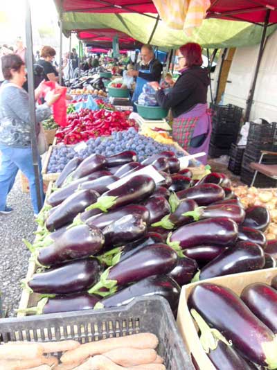 Aspect-de-la-raionul--legume-fructe