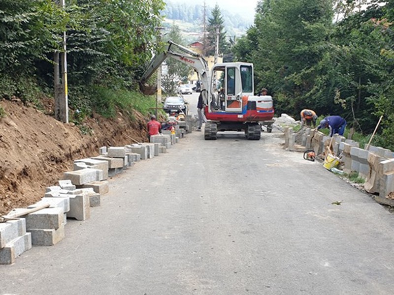 lucrari la drumuri in cavnic