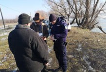Controale pe apele de şes pentru prevenirea braconajului piscicol