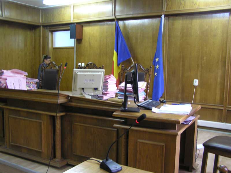 sala-judecata Sala 33 a Judecătoriei Baia Mare