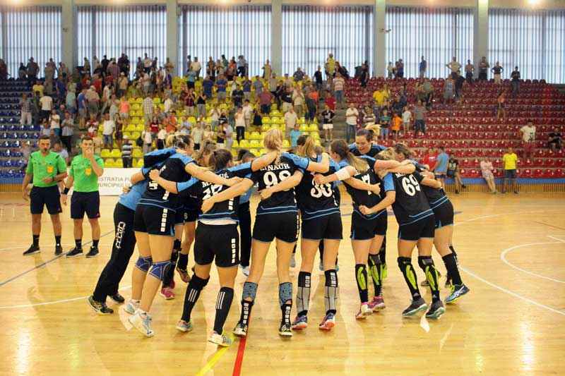 Minaur,-handbal-feminin