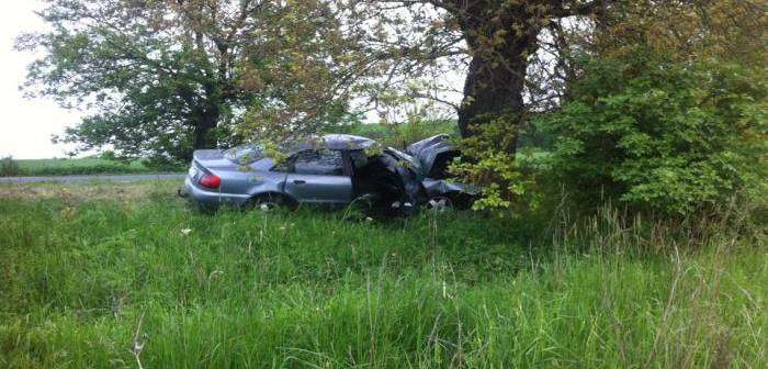 accident masina in copac