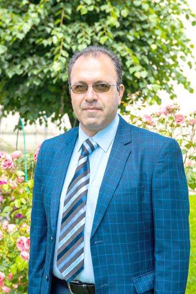 Prof.-Alexandru-vele-noul-director