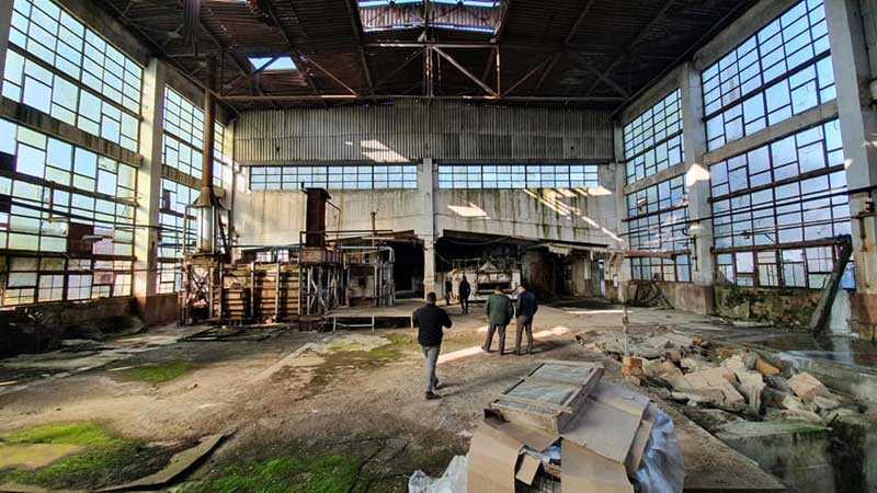 fabrica-de-sticla-farcasa