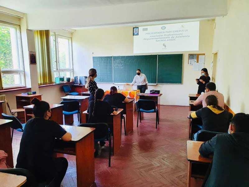 assoc-tineri-defavorizati