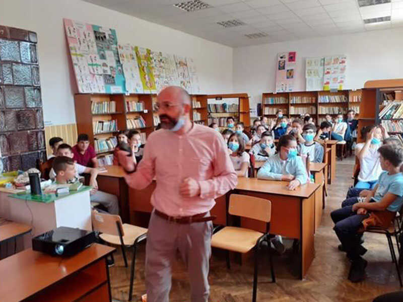 colaj calinesti