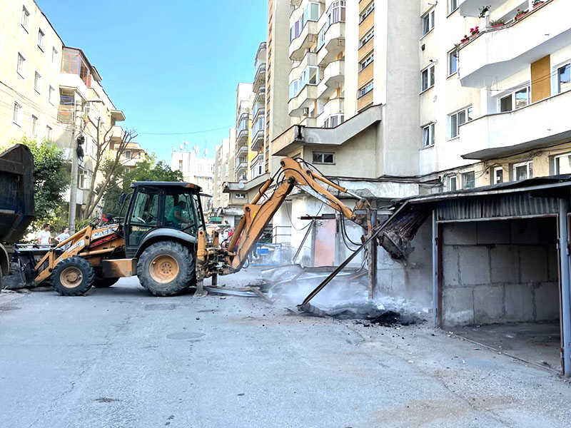 demolare