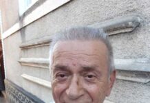În Strâmtura • Placa comemorativă Baias Gheorghe