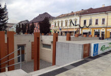 Gura lumii☺Buda de informare turistică?