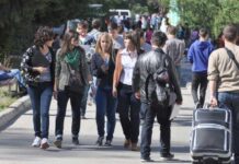 Studenții cer detalii despre cazare