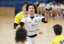 Foto: academiadehandbalminaur.ro