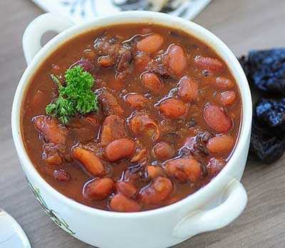 ciorba-fasole-cu-pruine