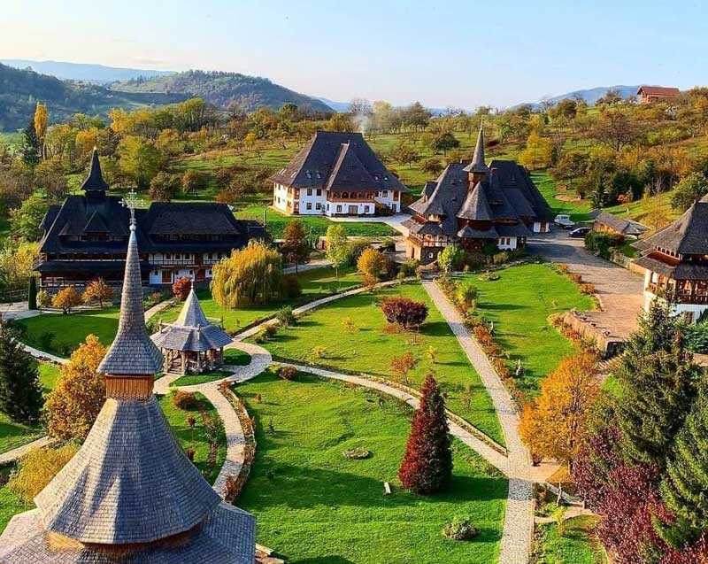 Manastirea-Barsana-2