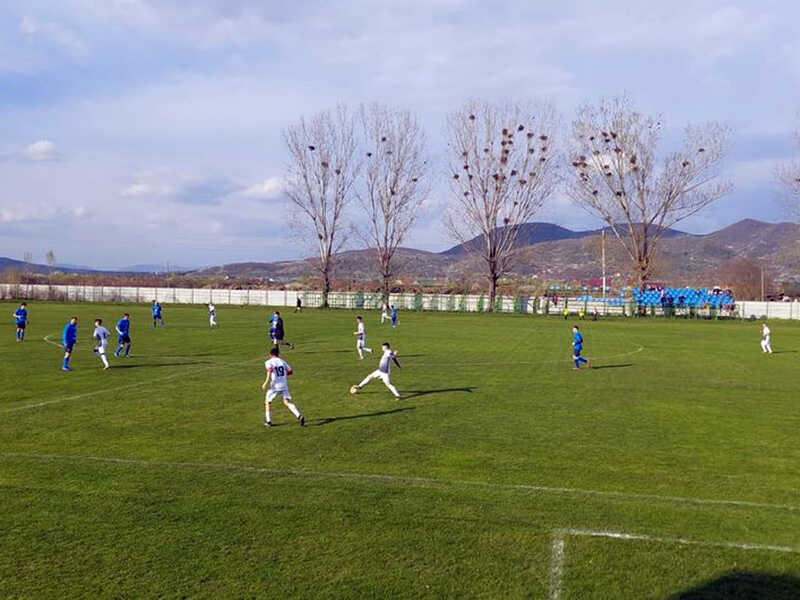 Liga 4, intermediară