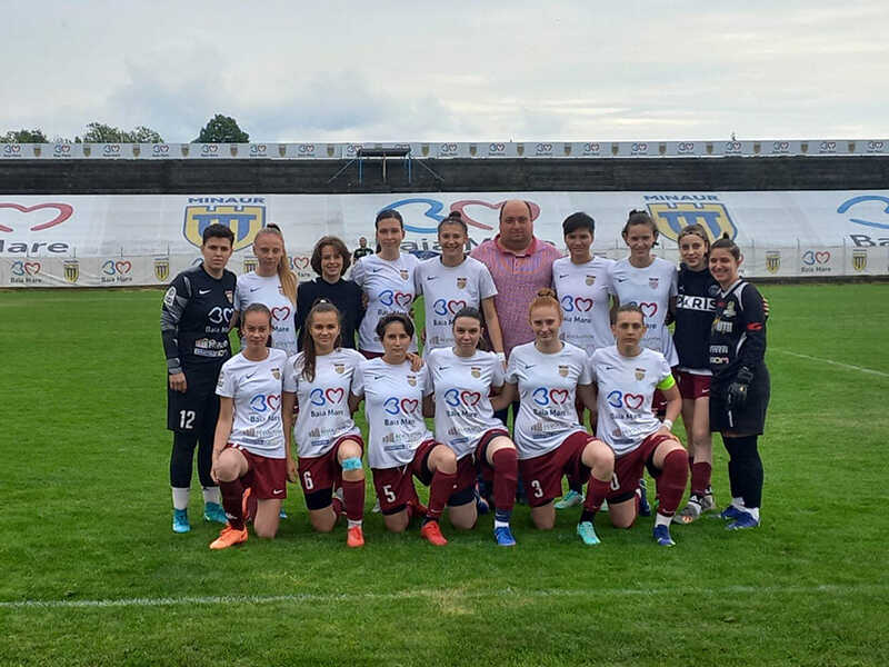 fotbal feminin