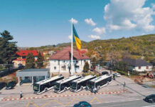 Autobuze noi în Tăuţii-Măgherăuş, dar lipsesc călătorii…
