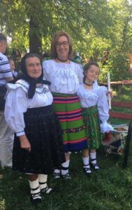 Cu-mătușa-Ileana-și-Măriuca-Ardelean.