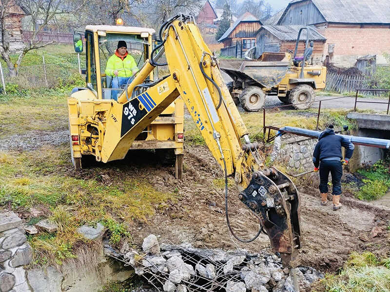 pod poienile izei demolat