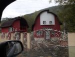casa kitsch Barsana