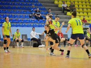 handbal fete tineret
