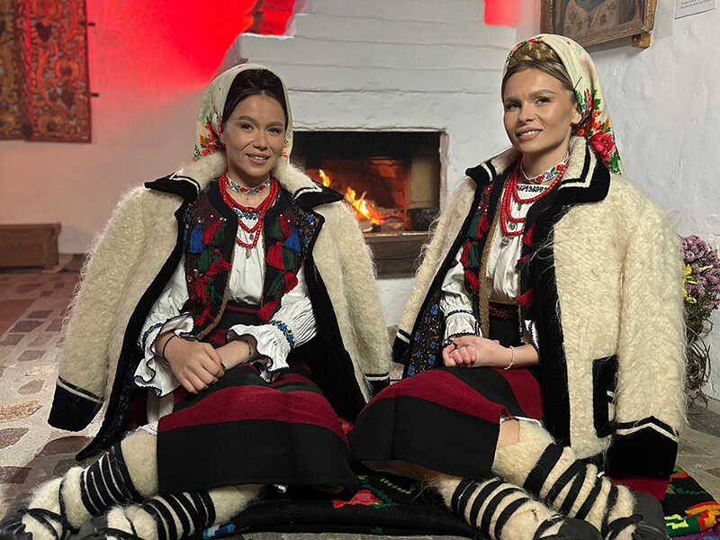 Suzana si Daciana 1