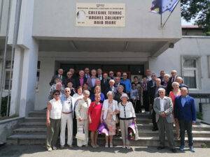 Revedere 50 de ani