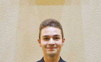 Traian Rareș Tuș, în grupul studenților de top de la Oxford