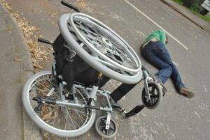 accident-scaun-rotile